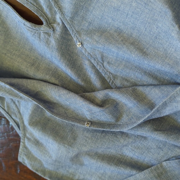 LOFT I Blue Chambray Lightweight Cotton Sleeveless Tie Front Shorts Romper, S - Picture 8 of 13